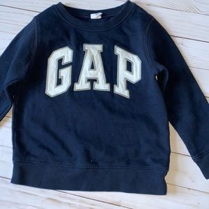 GAP sweatshirt